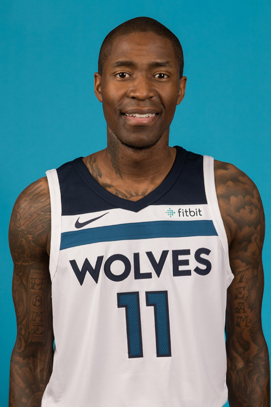 巴萨旧将：我的两座欧冠总被开玩笑；亚马尔达不到梅西的高度（前巴萨球员：两夺欧冠却常被调侃，亚马尔难以企及梅西）