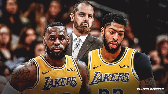 欧文突破防守造成杀伤球成功（欧文强突防线，造犯规得手）