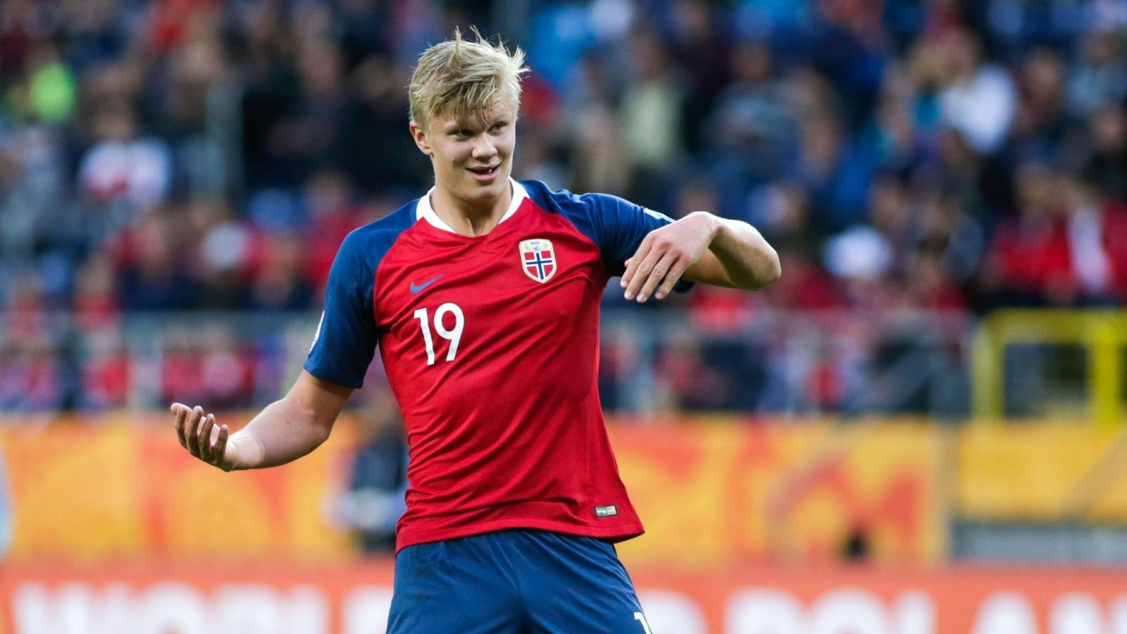 曼城主帅瓜迪奥拉盛赞哈兰德：10球成就“疯狂”（曼城主帅瓜迪奥拉：哈兰德10球表现堪称疯狂）