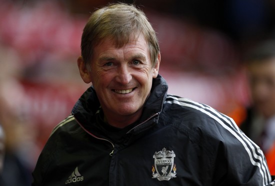 每体：法兰克福球迷在诺坎普制造骚乱，将面临欧足联的处罚（每体：法兰克福球迷在诺坎普引发混乱，或将遭欧足联惩处）